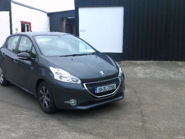 Peugeot 208 Hatchback, Diesel, 2015, Grey