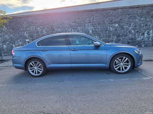 Volkswagen Passat Saloon, Diesel, 2016, Blue