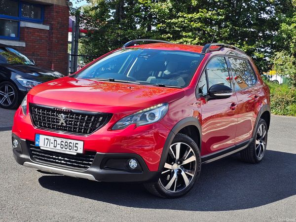 Peugeot 2008 Hatchback, Petrol, 2017, Red