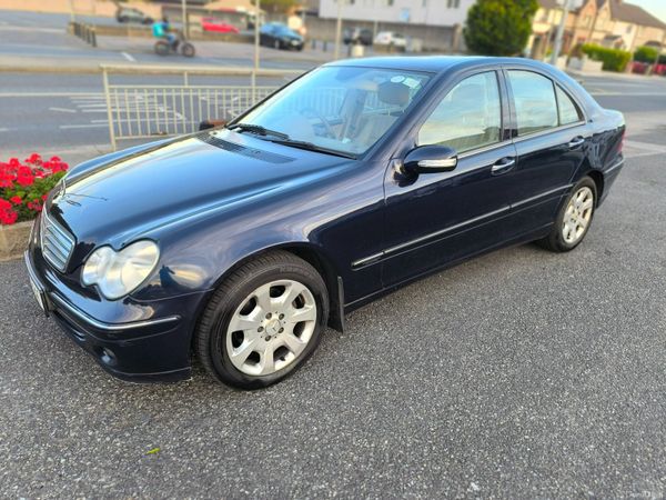 Mercedes-Benz C-Class Saloon, Petrol, 2006, Blue