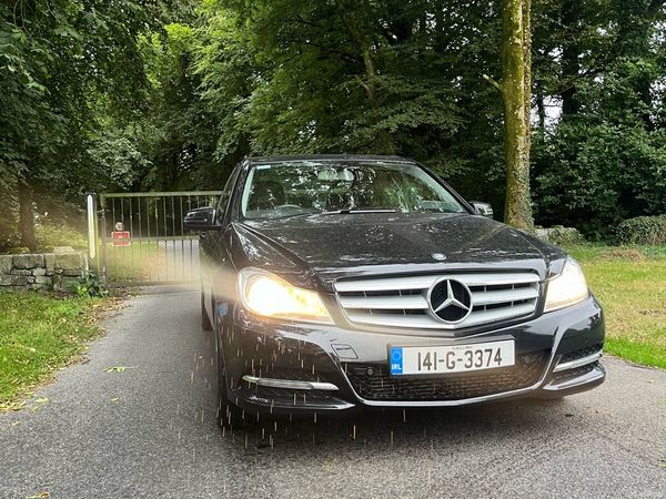 Mercedes-Benz C-Class Saloon, Diesel, 2014, Black