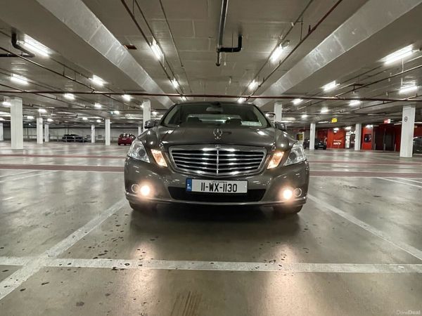 Mercedes-Benz E-Class Saloon, Diesel, 2011, Grey