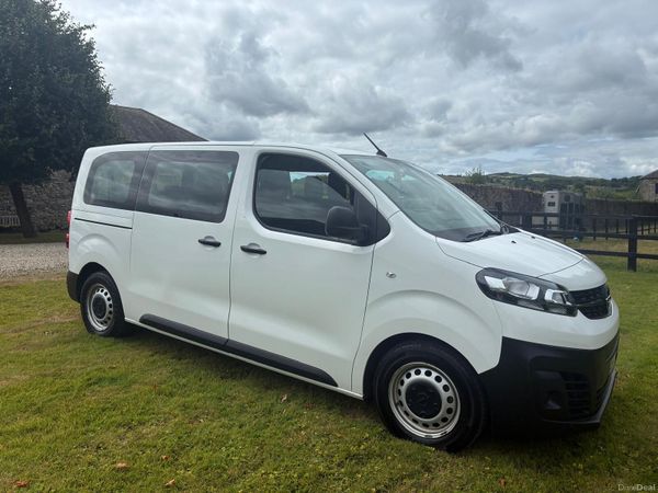 Opel Vivaro MPV, Electric, 2022, White