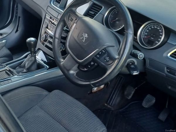 Peugeot 508 Saloon, Diesel, 2017, Grey