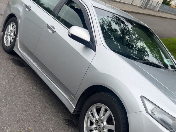 Honda Accord Saloon, Diesel, 2011, Grey