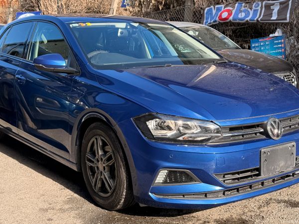 Volkswagen Polo Hatchback, Petrol, 2019, Blue