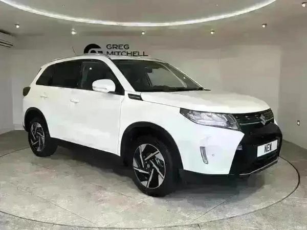 Suzuki Vitara SUV, Petrol Hybrid, 2026, White