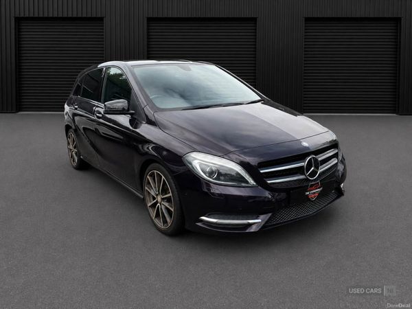 Mercedes-Benz B-Class , Petrol, 2014, Black