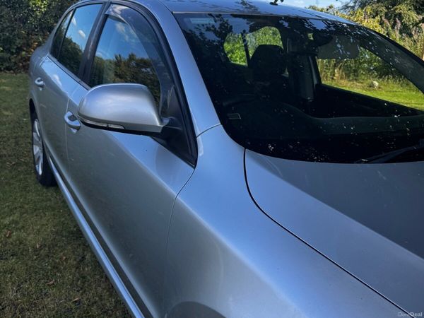 Skoda Superb Hatchback, Diesel, 2014, Silver