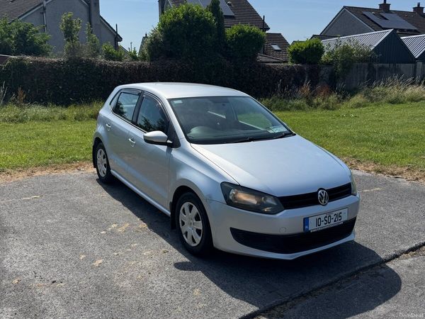 Volkswagen Polo Hatchback, Diesel, 2010, Silver