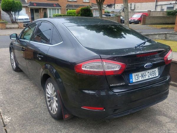 Ford Mondeo Hatchback, Diesel, 2013, Black