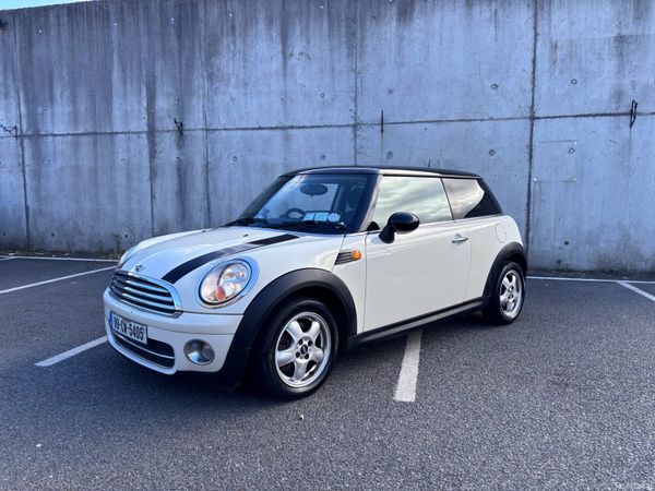 Mini Cooper Hatchback, Diesel, 2009, White