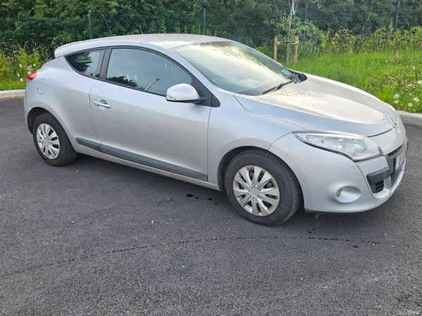 Renault Megane Coupe, Diesel, 2012, Silver
