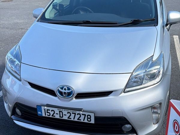Toyota Prius Hatchback, Petrol Hybrid, 2015, Silver