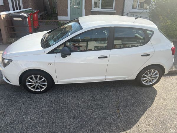 SEAT Ibiza MPV, Petrol, 2014, White