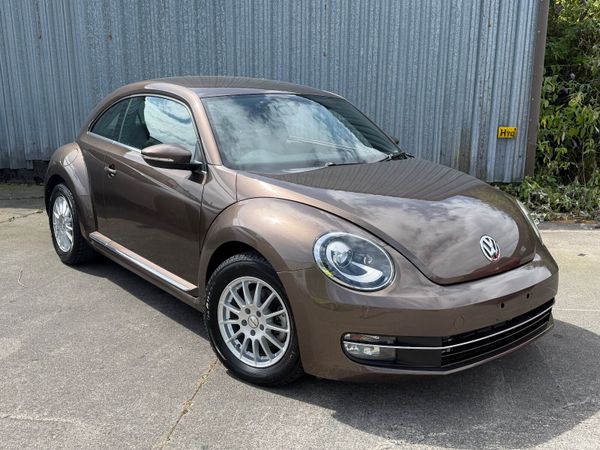 Volkswagen Beetle Hatchback, Petrol, 2015, Brown