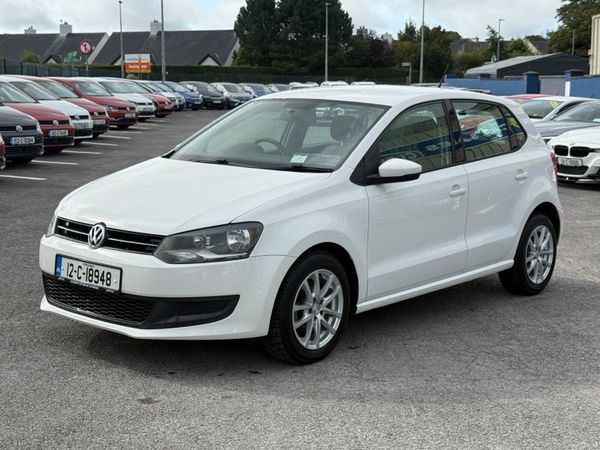 Volkswagen Polo Hatchback, Petrol, 2012, White