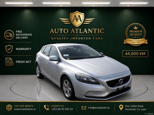 Volvo V40 Hatchback, Petrol, 2015, Silver