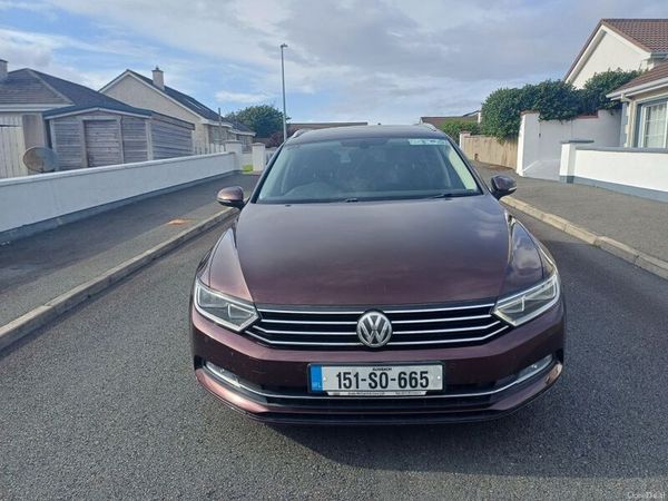 Volkswagen Passat Estate/Jeep, Diesel, 2015, Red