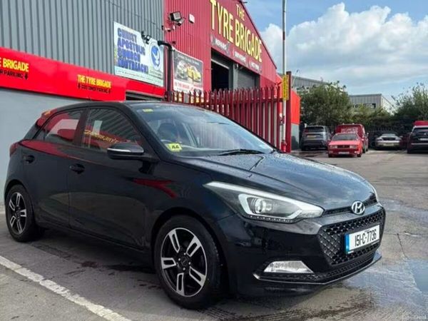 Hyundai i20 Hatchback, Petrol, 2015, Black