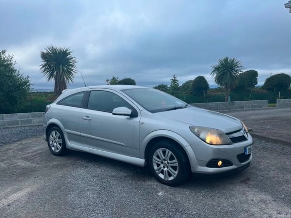 Vauxhall Astra Hatchback, Petrol, 2008, Silver