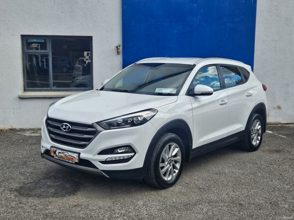 Hyundai Tucson SUV, Diesel, 2016, White