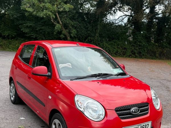 Kia Picanto Hatchback, Petrol, 2010, Red