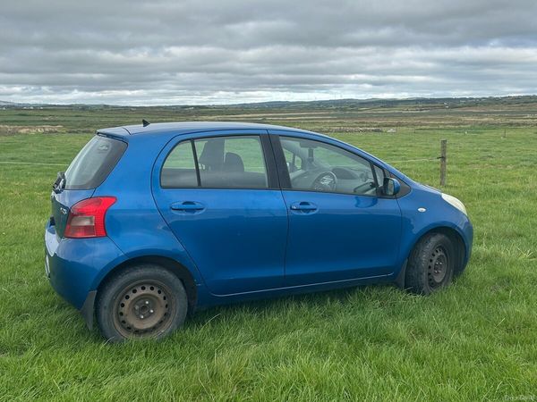 Toyota Yaris Hatchback, Petrol, 2007, Blue