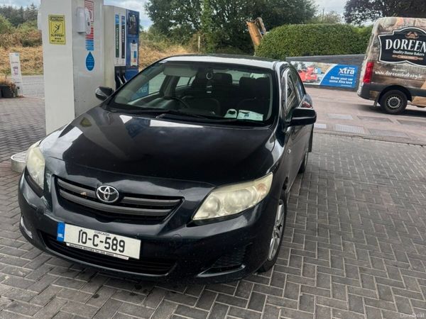 Toyota Corolla Saloon, Petrol, 2010, Black