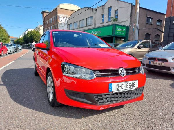 Volkswagen Polo Hatchback, Petrol, 2012, Red