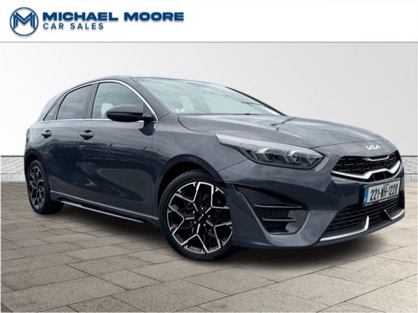 Kia Ceed Hatchback, Diesel, 2022, Grey