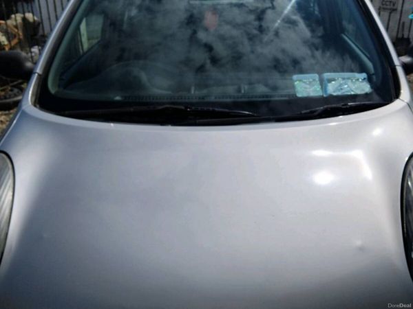 Nissan Micra Hatchback, Petrol, 2006, Silver