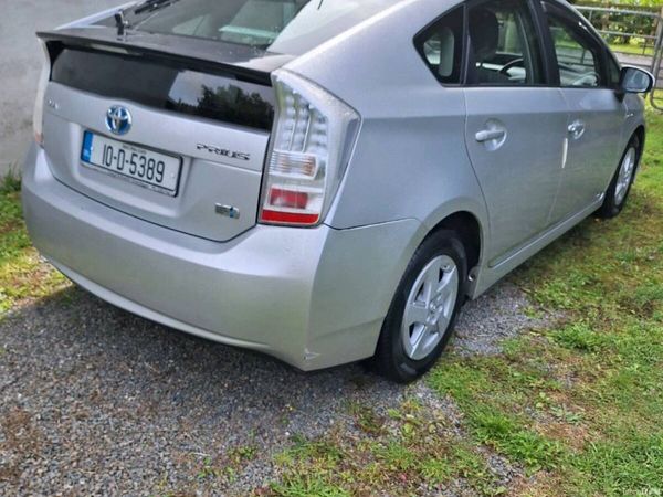 Toyota Prius Hatchback, Petrol Hybrid, 2010, Silver