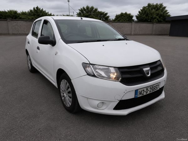 Dacia Sandero Hatchback, Petrol, 2014, White