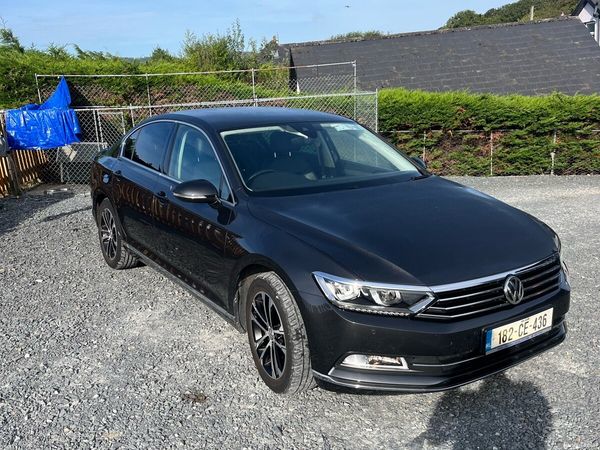 Volkswagen Passat Saloon, Diesel, 2018, Grey