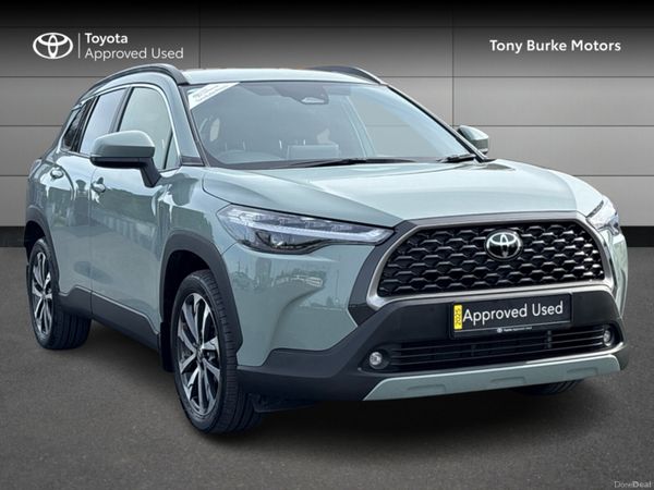 Toyota Corolla Cross SUV, Petrol Hybrid, 2025, Green
