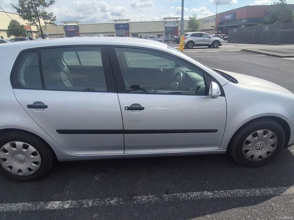 Volkswagen Golf Hatchback, Petrol, 2006, Silver