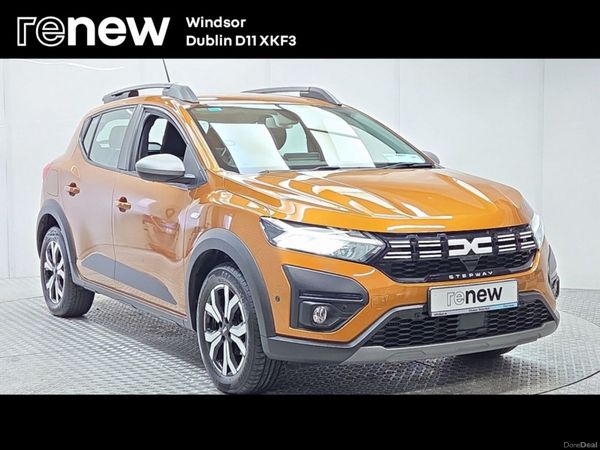 Dacia Sandero Stepway Hatchback, Petrol, 2023, Orange