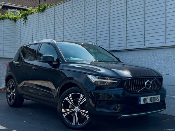 Volvo XC40 SUV, Petrol Hybrid, 2022, Black