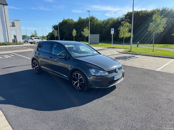 Volkswagen Golf Hatchback, Petrol, 2014, Grey
