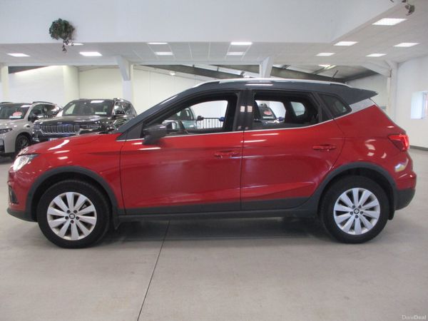 SEAT Arona SUV, Petrol, 2019, Red