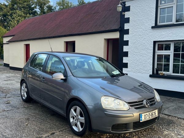 Volkswagen Golf Hatchback, Petrol, 2007, Grey