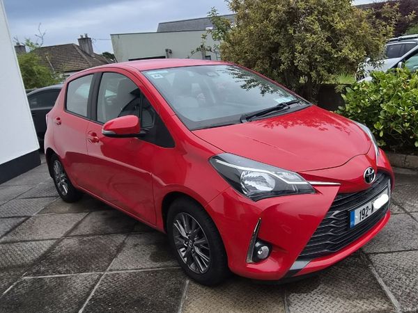 Toyota Yaris MPV, Petrol, 2019, Red