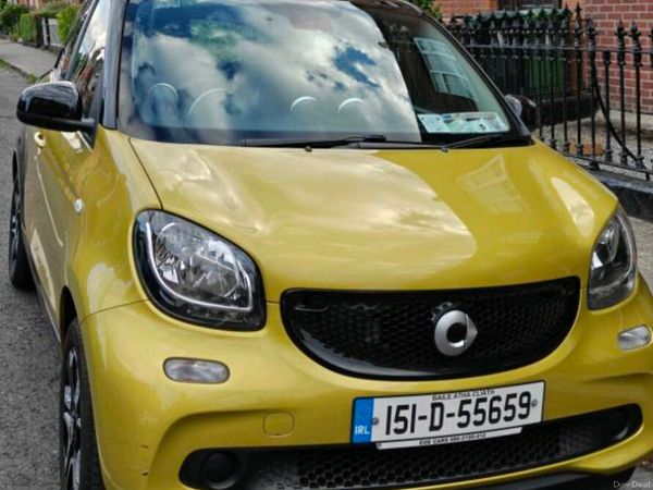 Smart Forfour Hatchback, Petrol, 2015, Yellow