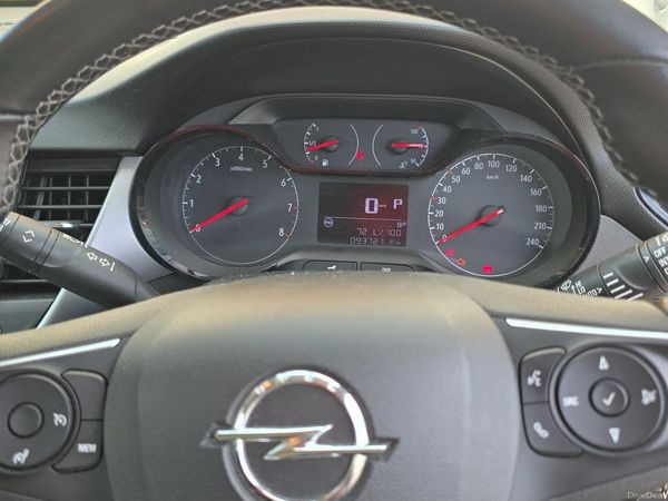 Opel Crossland X SUV, Petrol, 2017, Grey