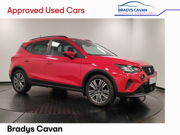 SEAT Arona Hatchback, Petrol, 2023, Red