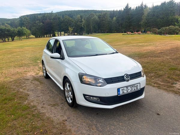 Volkswagen Polo Hatchback, Petrol, 2012, White