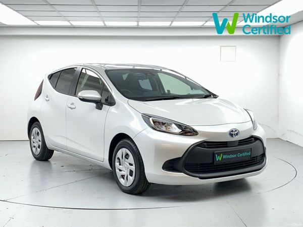 Toyota Aqua Hatchback, Petrol Hybrid, 2024, White