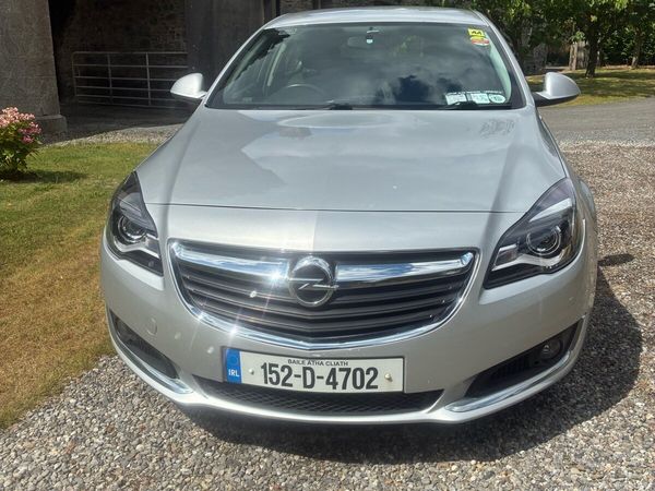 Opel Insignia Hatchback, Diesel, 2015, Silver