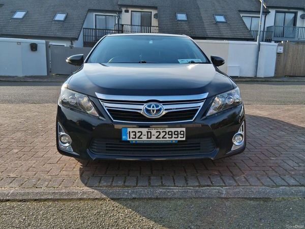Toyota Camry Saloon, Petrol Hybrid, 2013, Black
